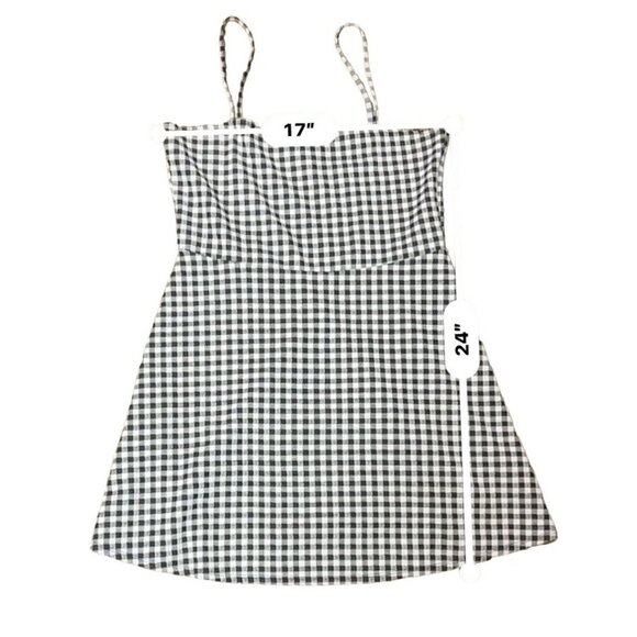 (5 for $25) H&M Black & White Gingham Jumper Size 12 - Picture 5 of 5